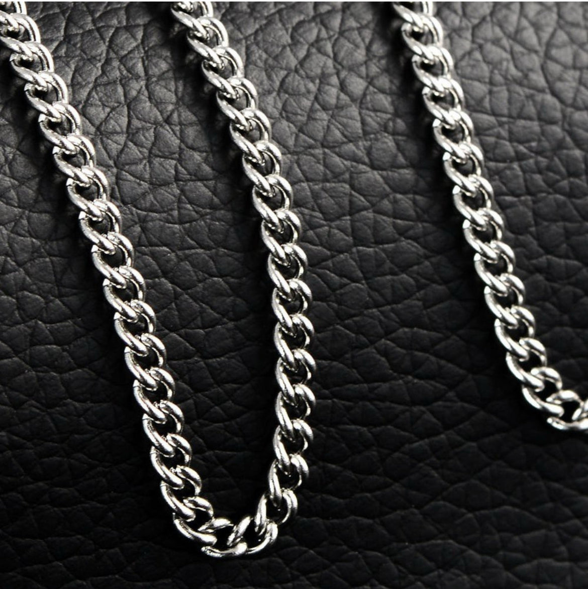 Artificial Silver-Plated Stainless Steel Chain for Men & Women